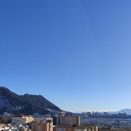 Fabulous Penthouse Apartman La Línea de la Concepción Kültér fotó