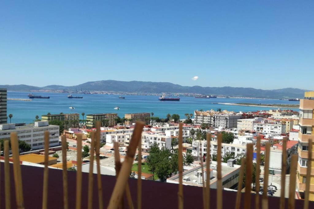 Fabulous Penthouse Apartman La Línea de la Concepción Kültér fotó